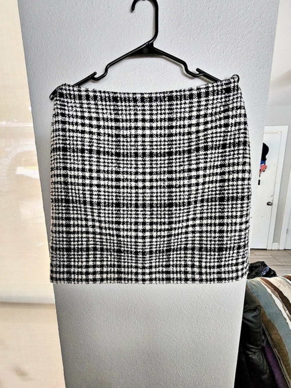 Calvin Klein Houndstooth Mini Skirt in Black & White Size 8